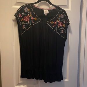 Knox Rose Black Too with Floral Accents - size XXL